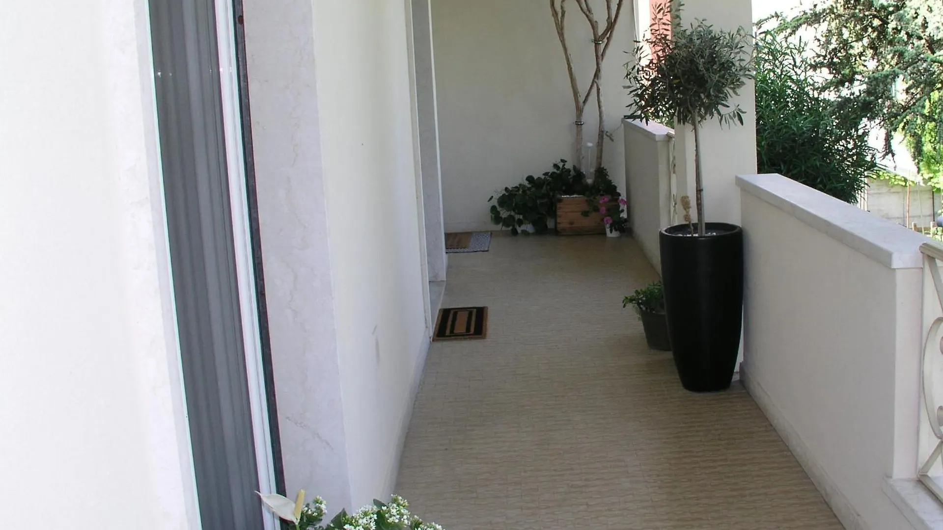 Casa Aire Aparthotel Pacengo Di Lazise